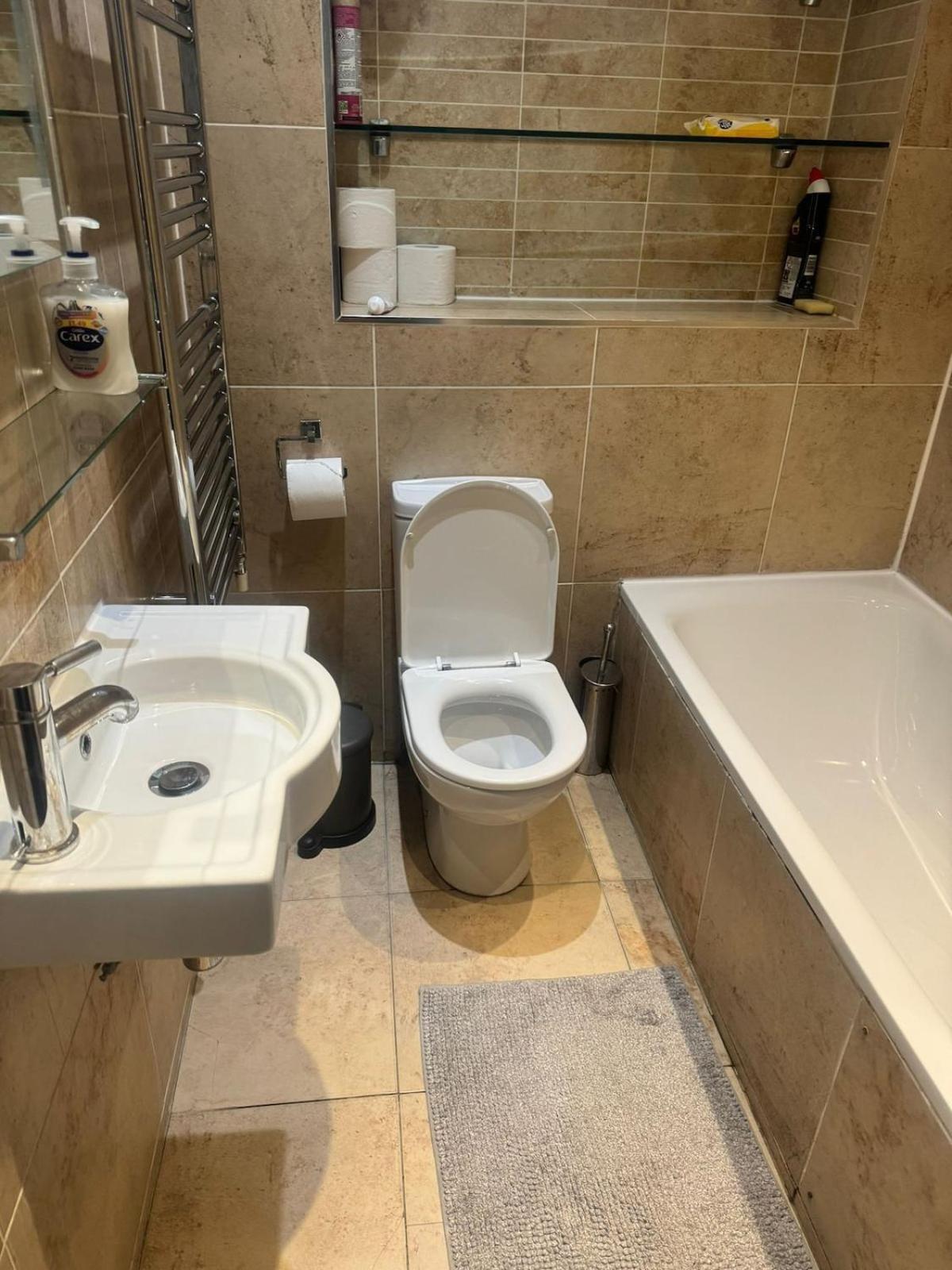 Comfy 1 Bed In Elephant & Castle * Londres